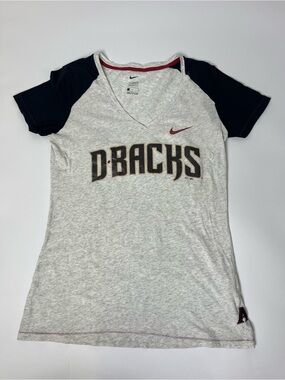 Genuine Merchandise D-Backs White Heather V-Neck Tee with Black Sleeves